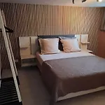 La Taniere Du Loup مالميدي