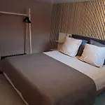 Homestay La Taniere Du Loup